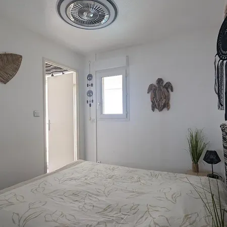 Apartment T2 Avec Vue Imprenable, Parking, Piscine