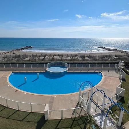 Apartment T2 Avec Vue Imprenable, Parking, Piscine *